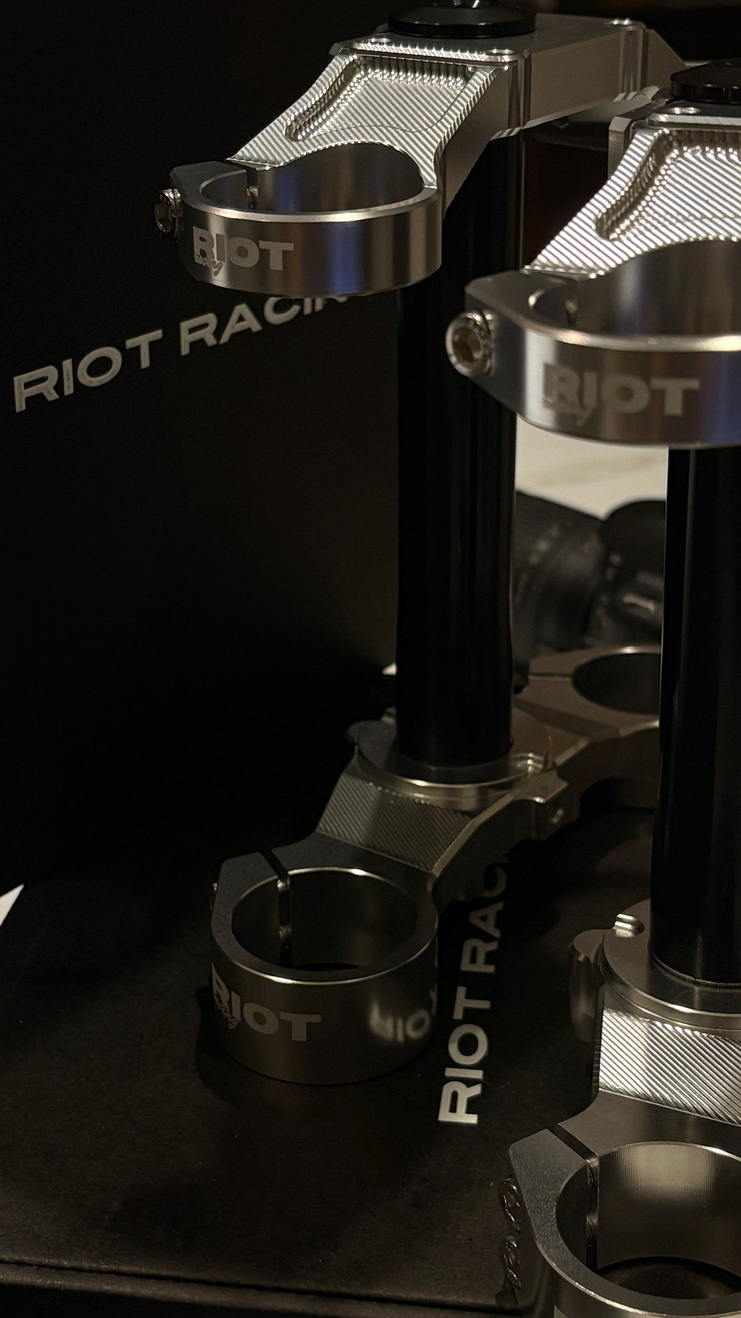 Riot Drop Crown (STOCK SURRON LBX FORKS)