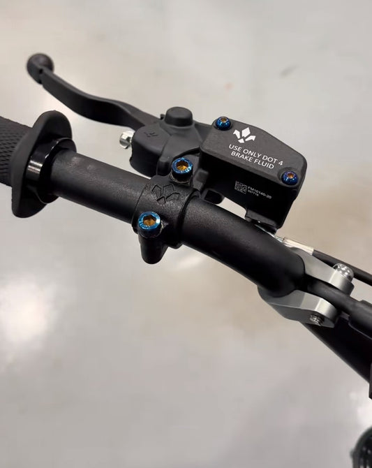 Titanium brake reservoir bolts