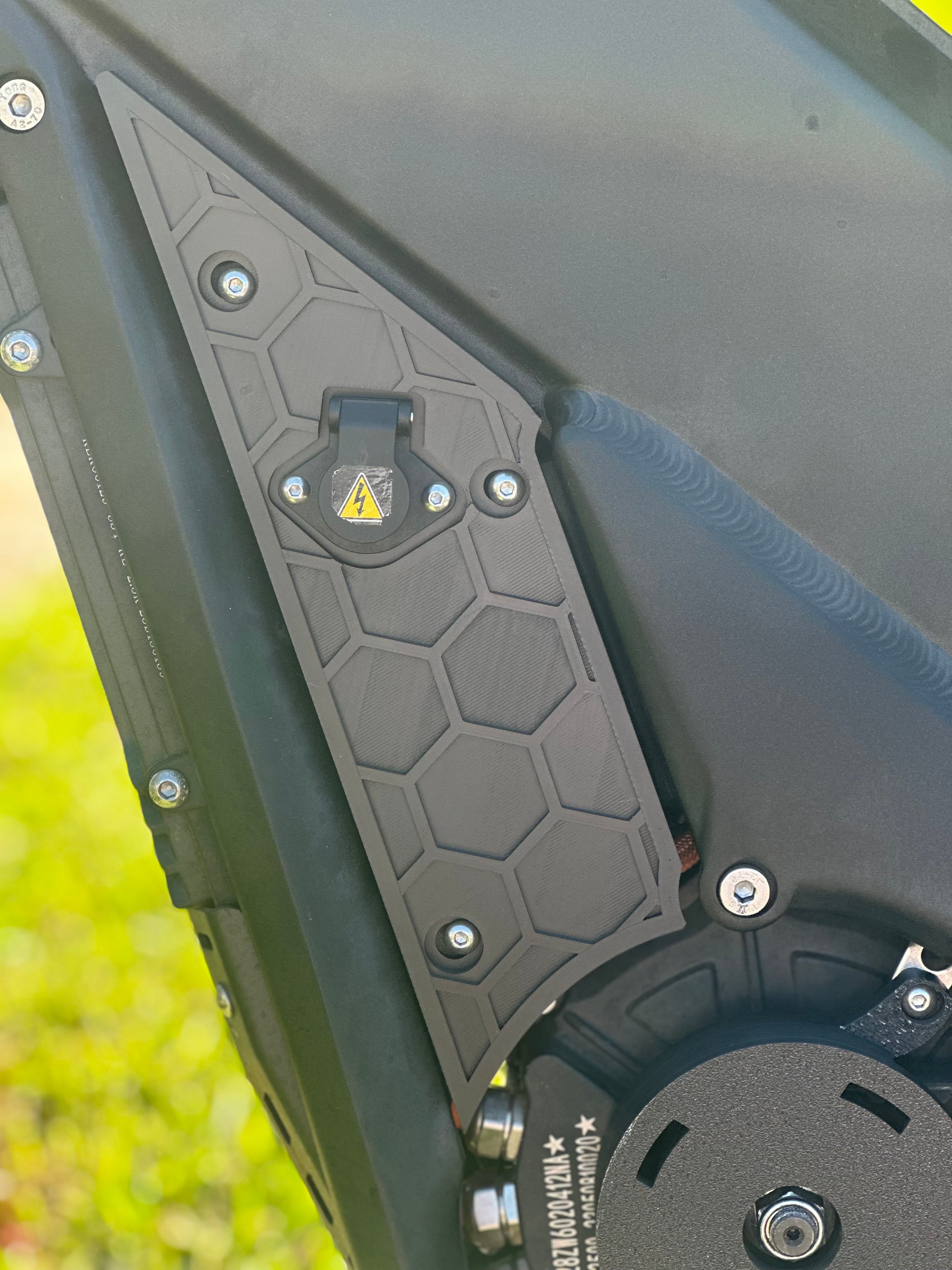 "STINGER" Plastics-1