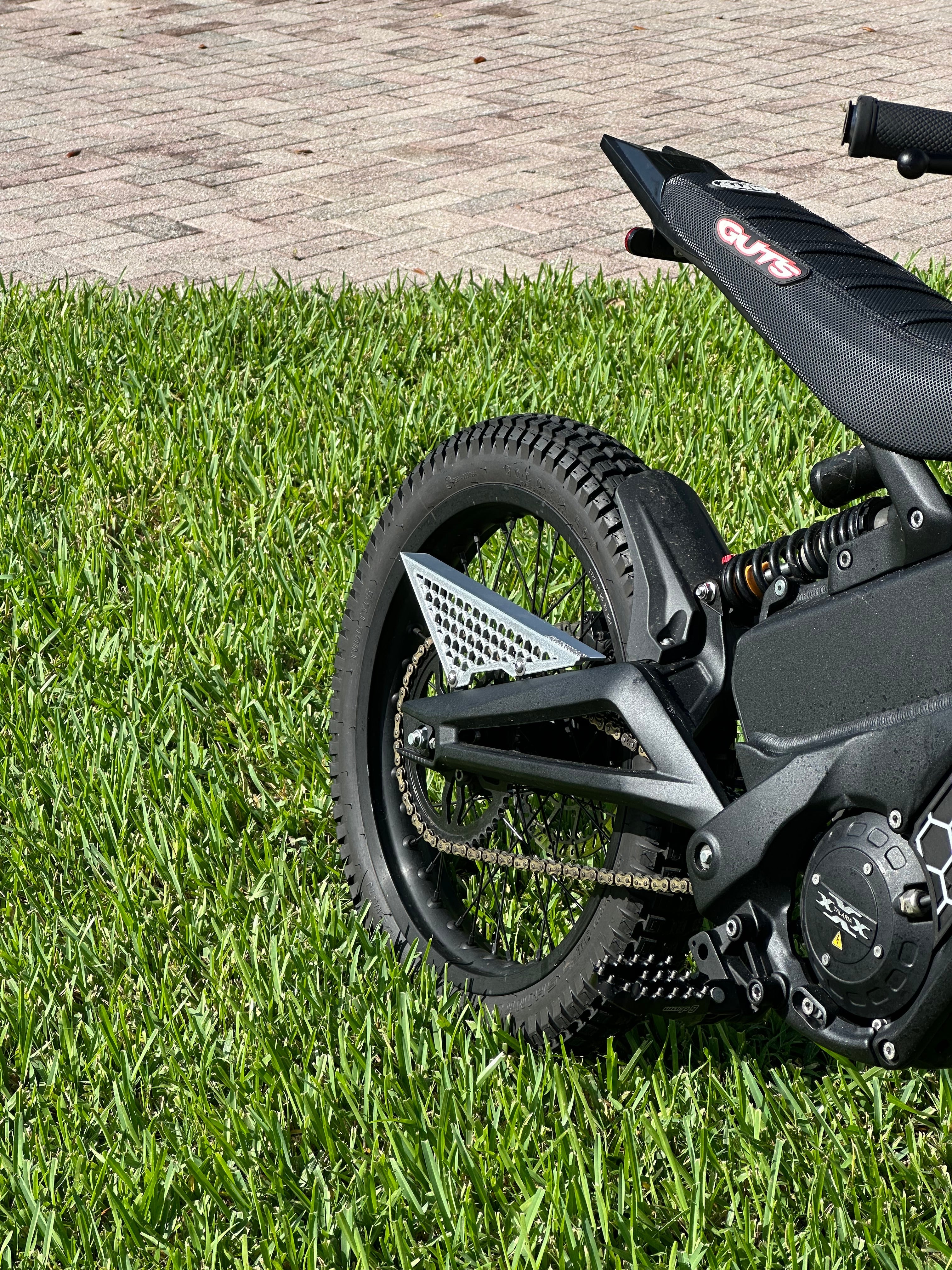 “STINGER” CHAIN GUARD-3