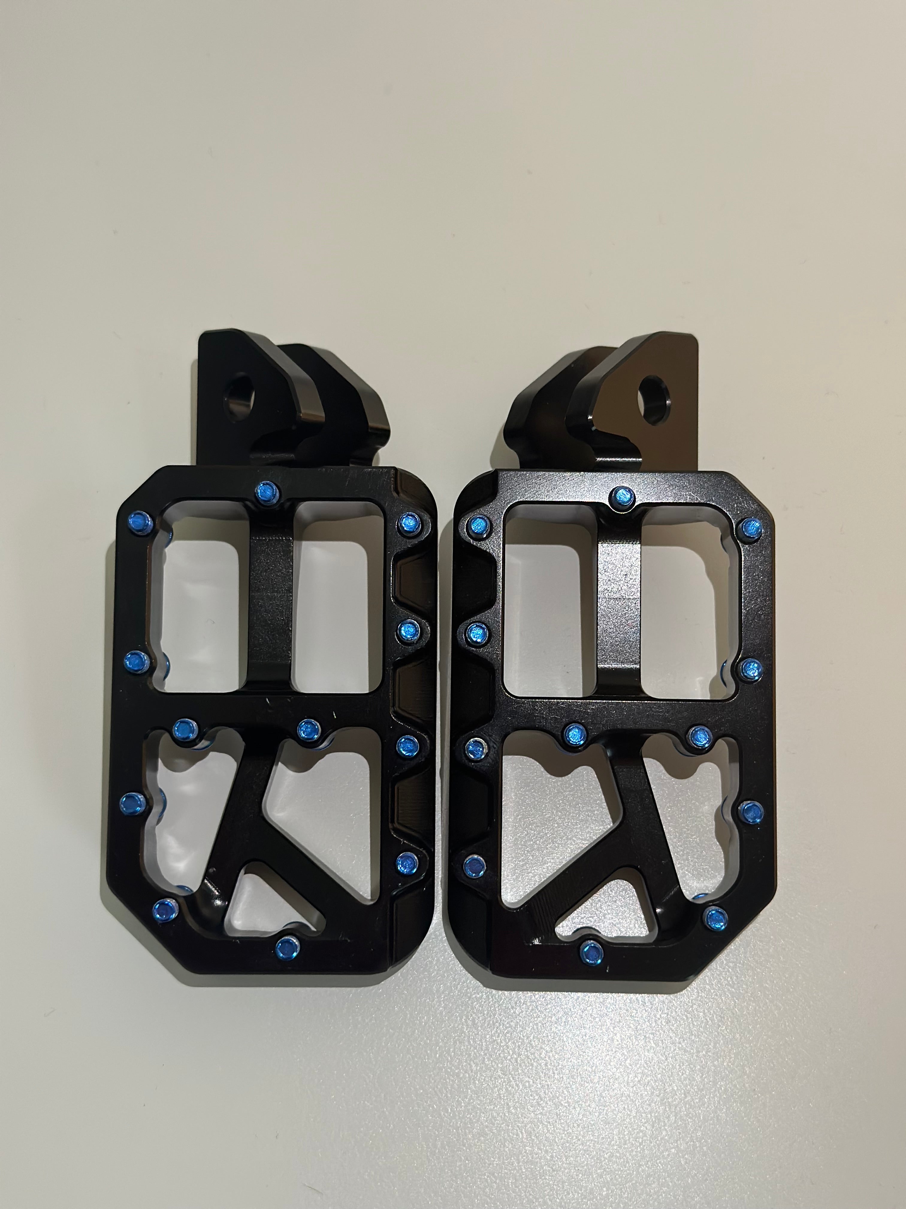 Mxp foot pegs-7