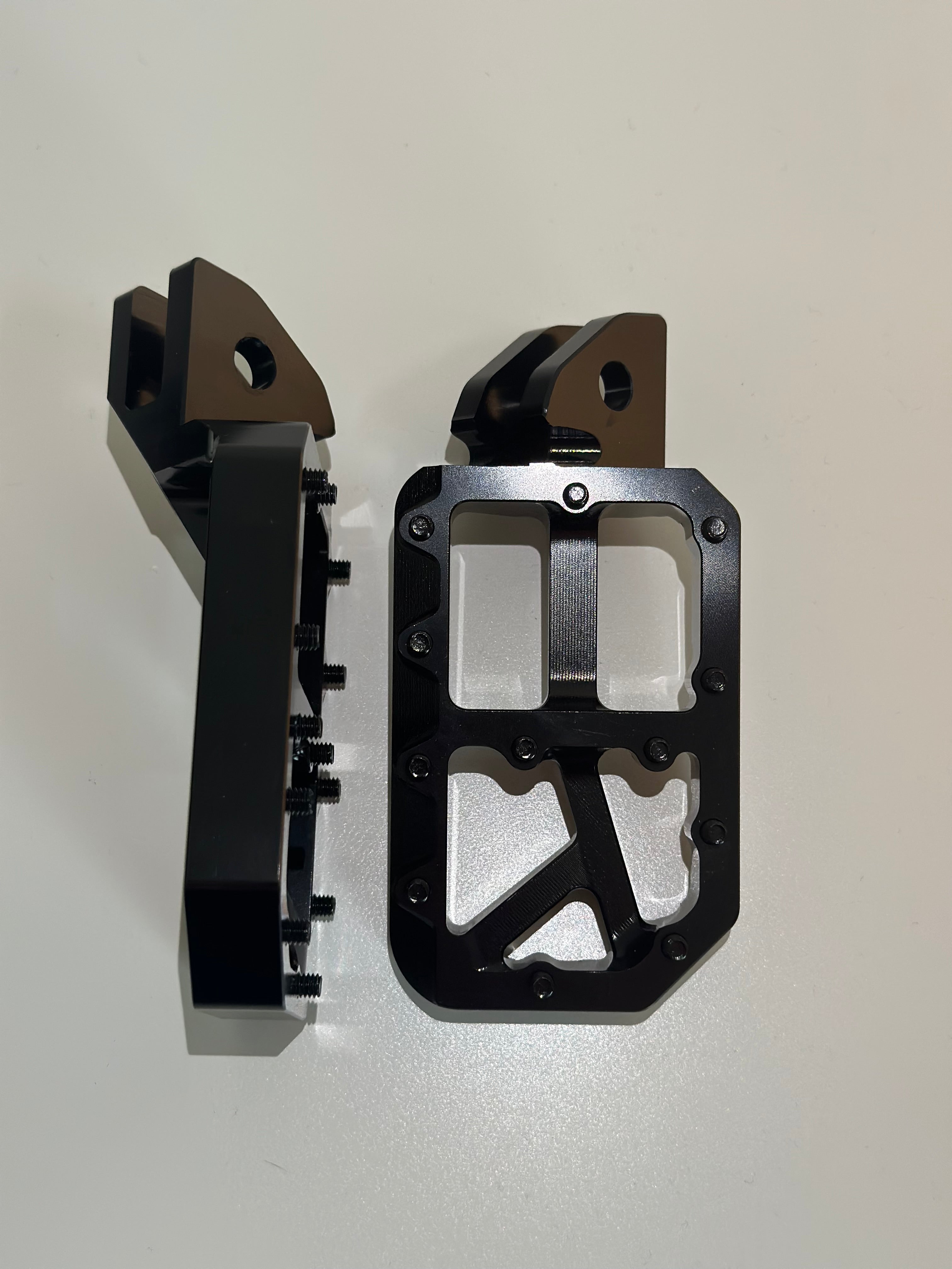 Mxp foot pegs-2