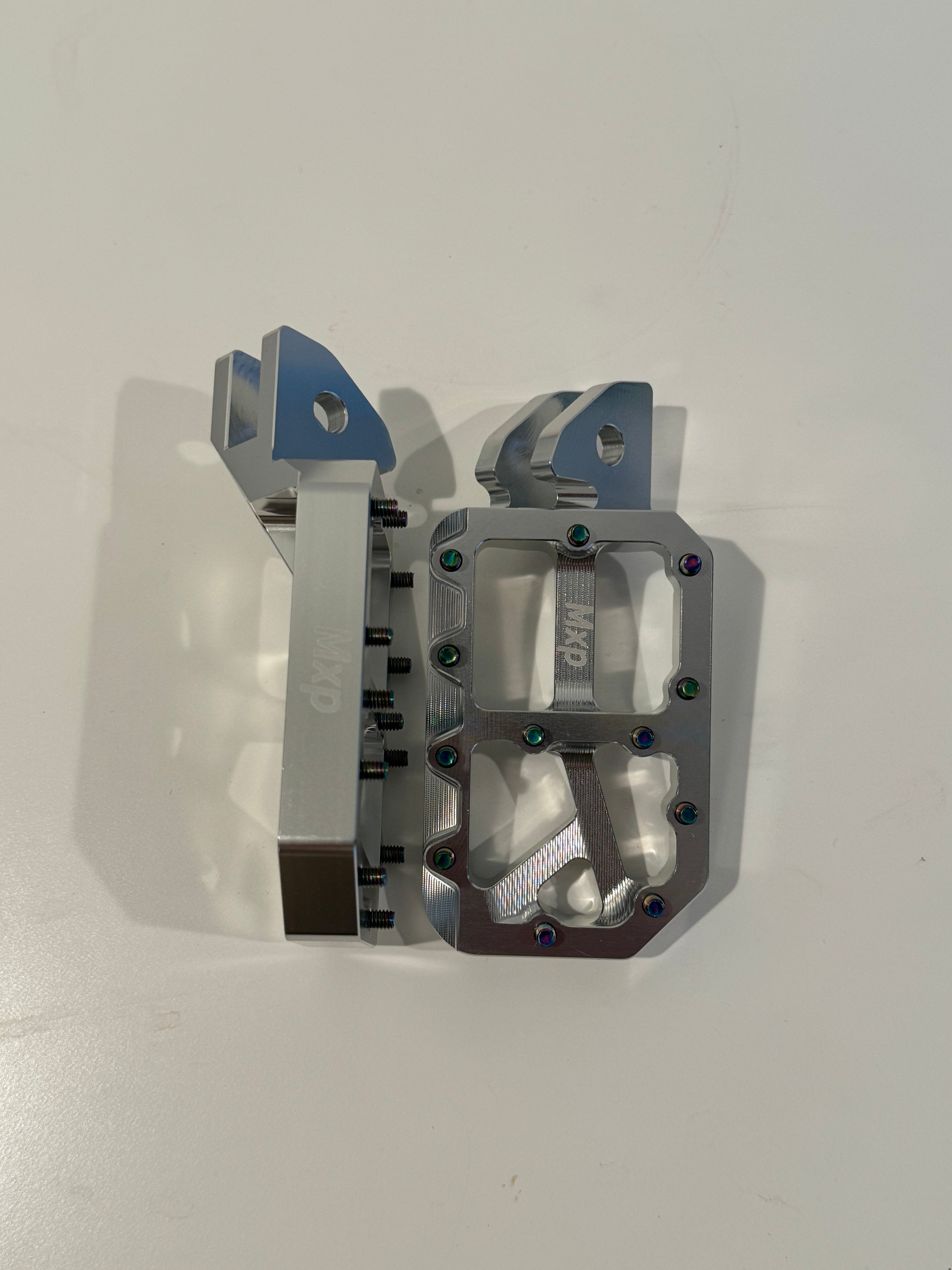 Mxp Foot Pegs-10