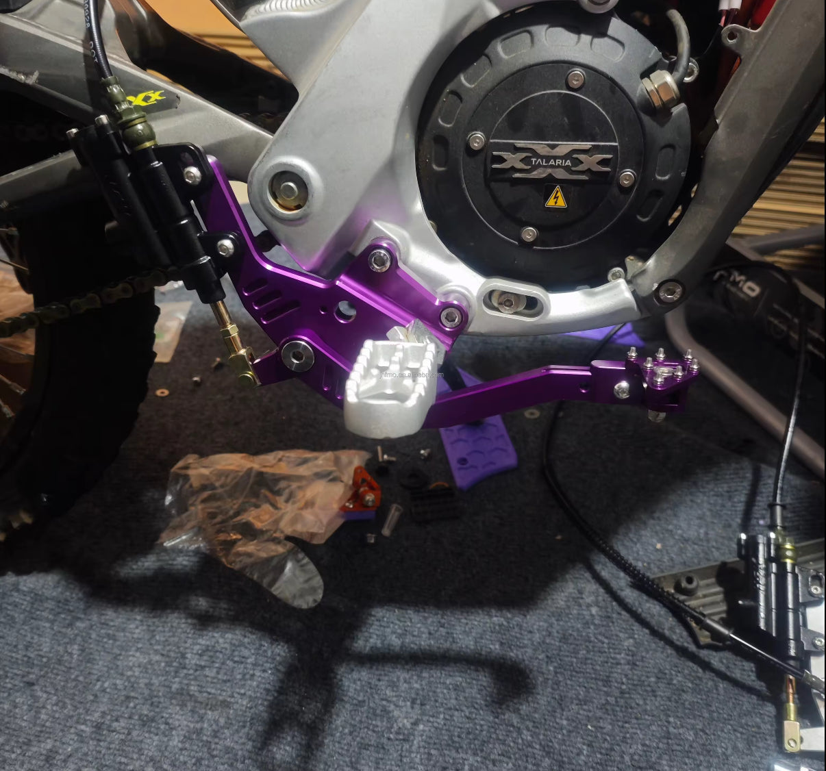 Talaria xxx footbrake-2