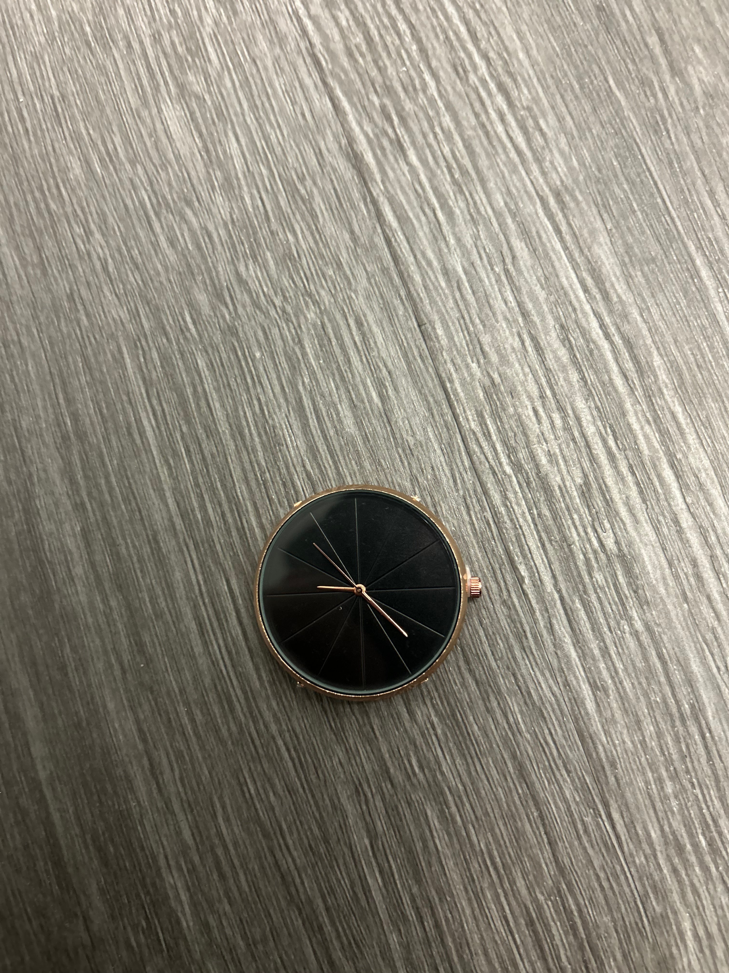 E-Moto Clock
