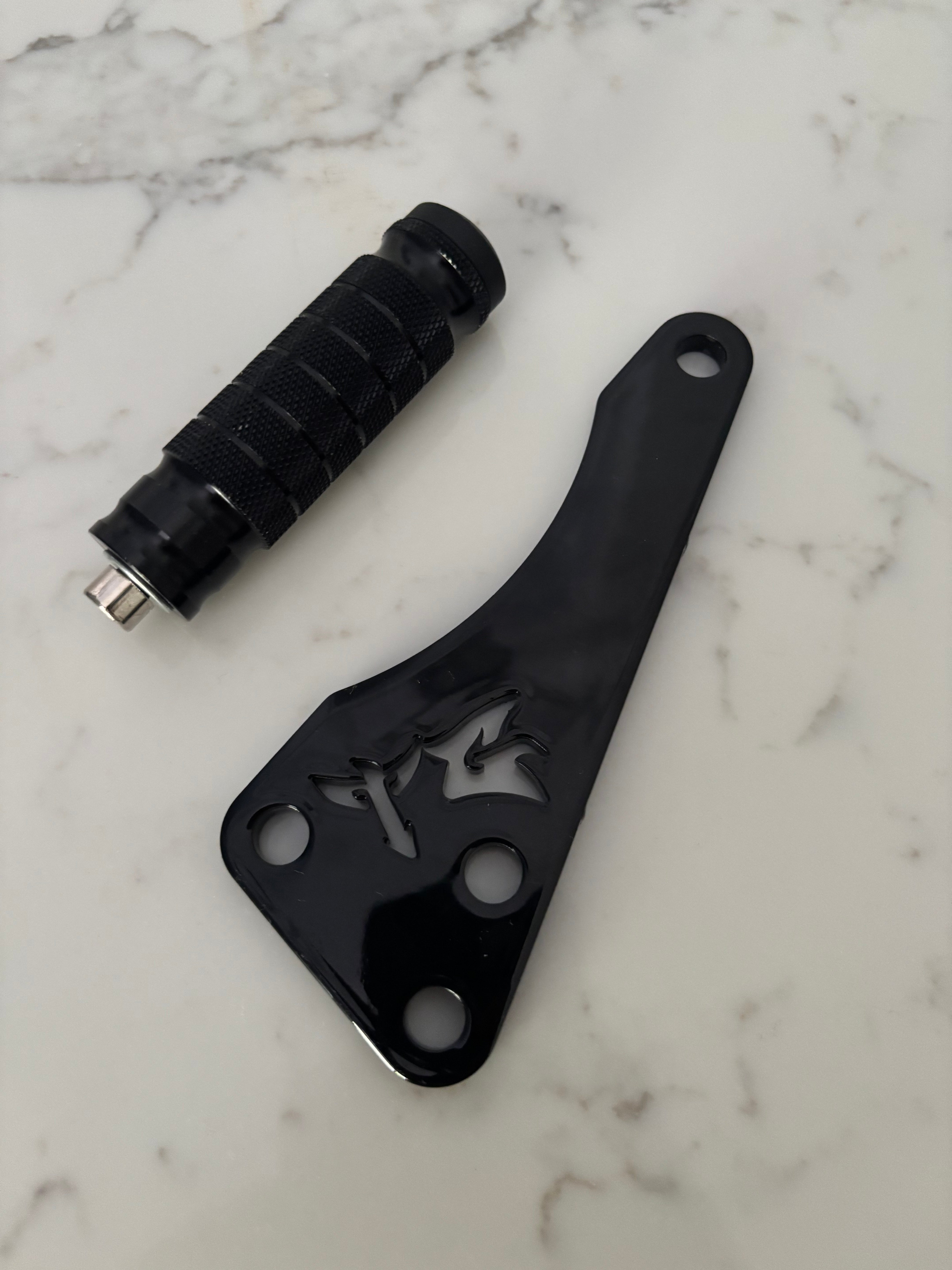 Talaria X3 footlock and bracket-3
