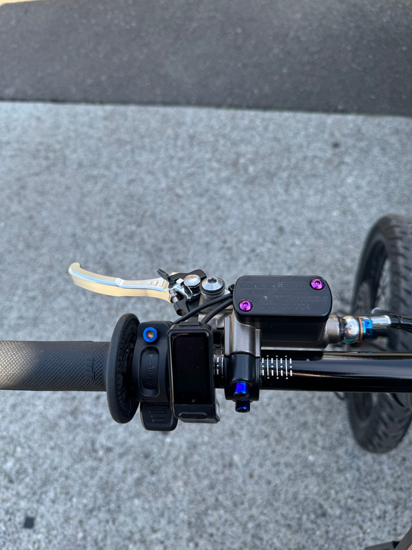 Titanium brake reservoir cap bolts